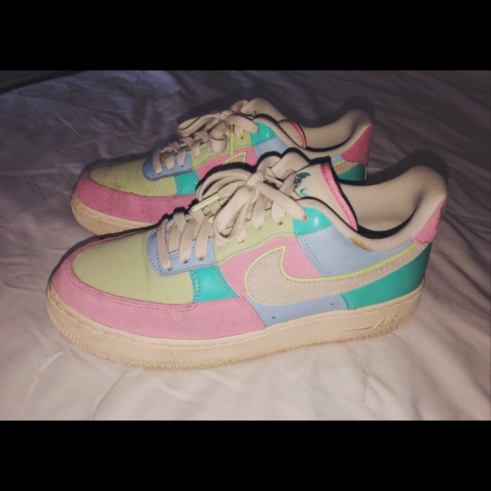 limited addition nike air force ‘01 pastel color